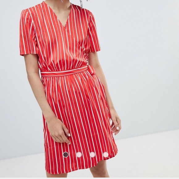 Urban Outfitters Dresses & Skirts - NWT Mini Wrap Dress